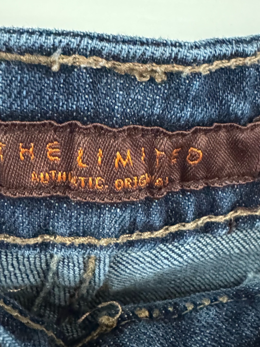 The Limited blue Jeans 99% cotton size 12R - Picture 2 of 4